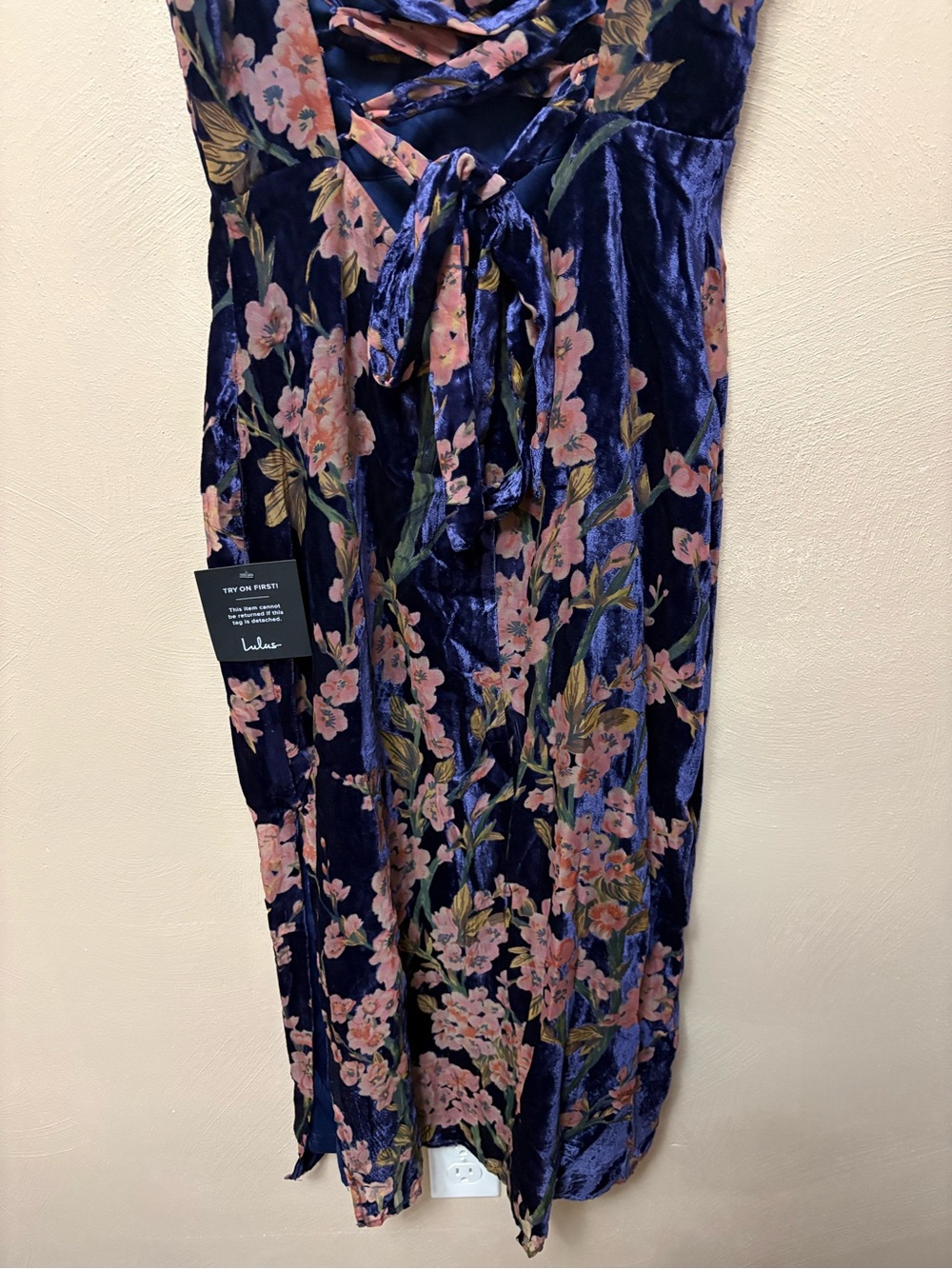 Lulus Romantic Stunner Navy Blue Floral Burnout Velvet Lace-Up Dress Medium NWT - Picture 11 of 14
